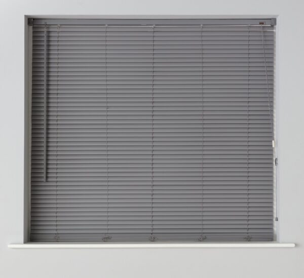 Argos Home Plastic Flint Grey Venetian Blind - 90cm