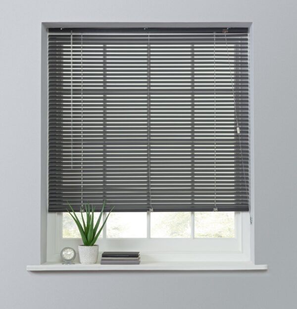 Habitat Aluminium Gun Metal Venetian Blind - 90cm