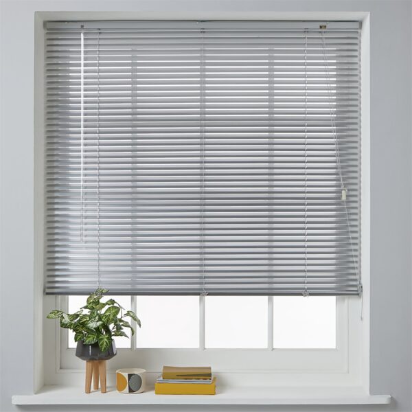Habitat Aluminium Silver Venetian Blind - 60cm