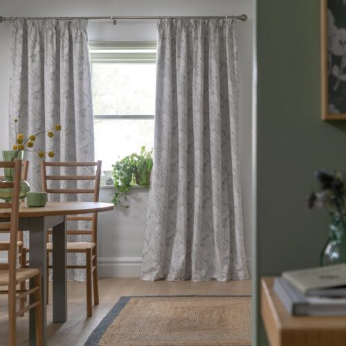 Habitat Blackout Curtains - Green & White - 117x137cm