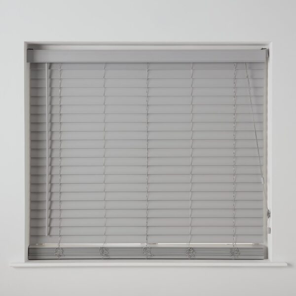 Habitat Faux Wood Grey 25mm Slat Venetian Blind - 90cm