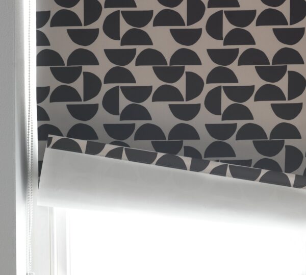 Habitat Geometric Blackout Black Roller Blind - 90cm
