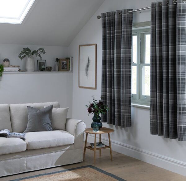 Habitat Traditional Check Eyelet Curtains - Grey -117x183cm